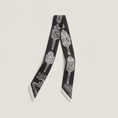 063081S 17_front_wm_3?size=